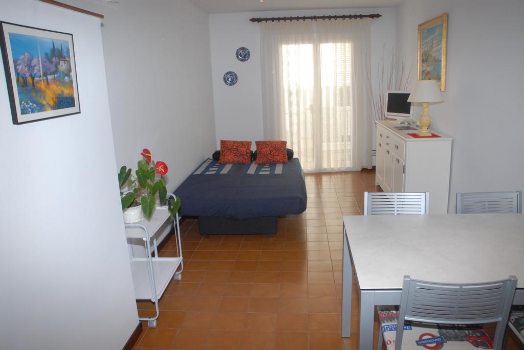 Apartaments Bonaventura 7 Sitges Exterior photo