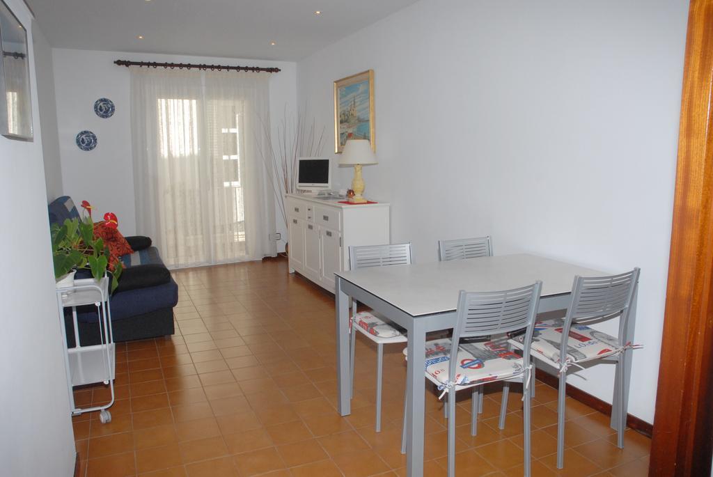 Apartaments Bonaventura 7 Sitges Exterior photo